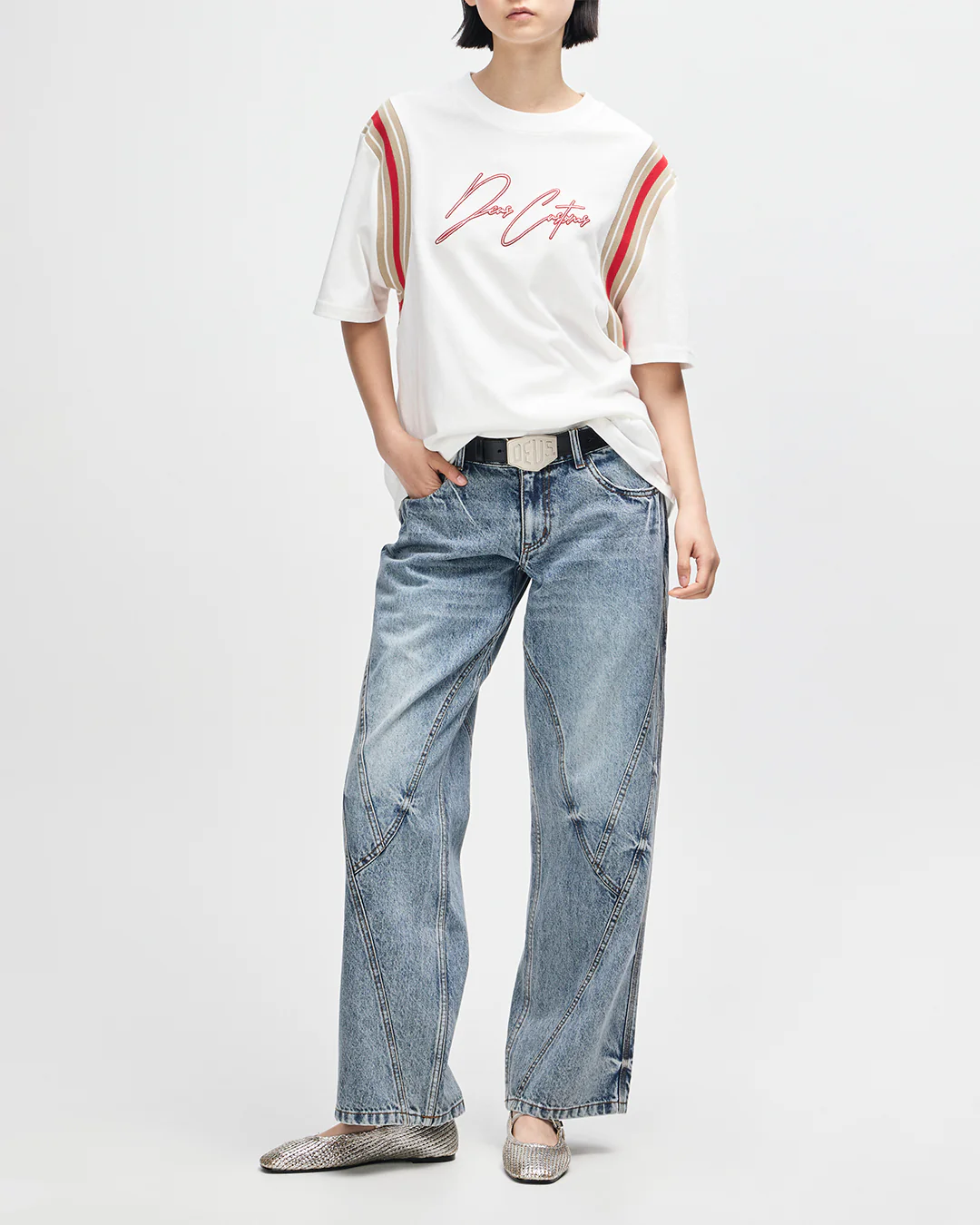 Debute Tee - Antique White - Image 4