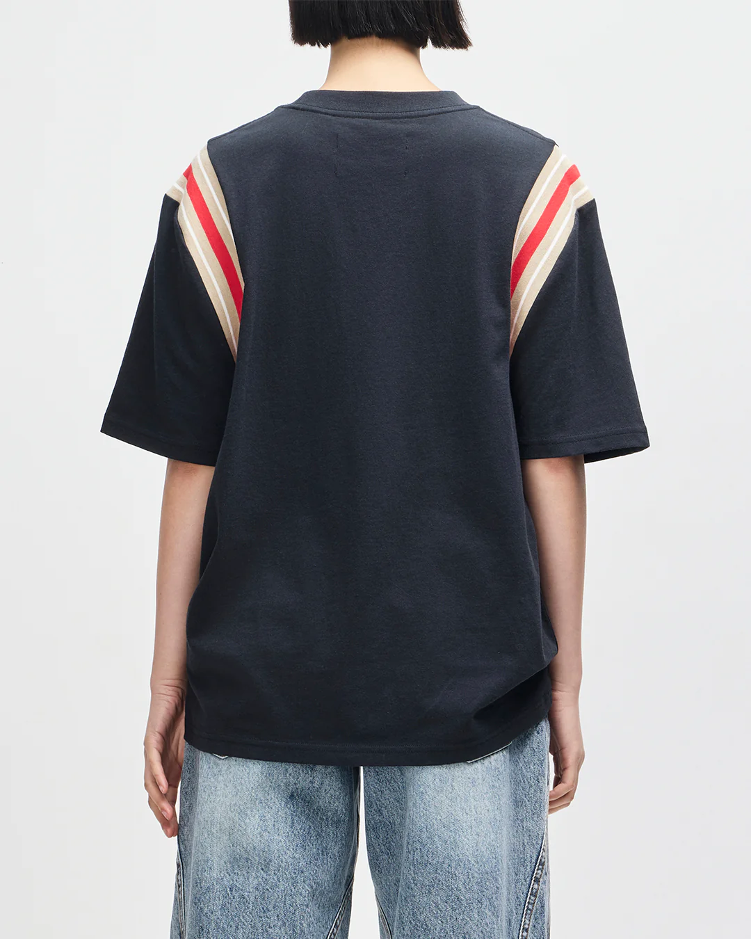 Debute Tee - Black - Image 2