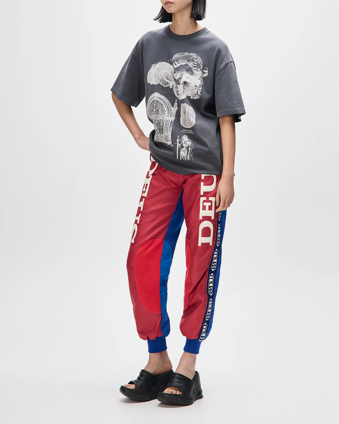 Invocation Tee - Anthracite - Image 10