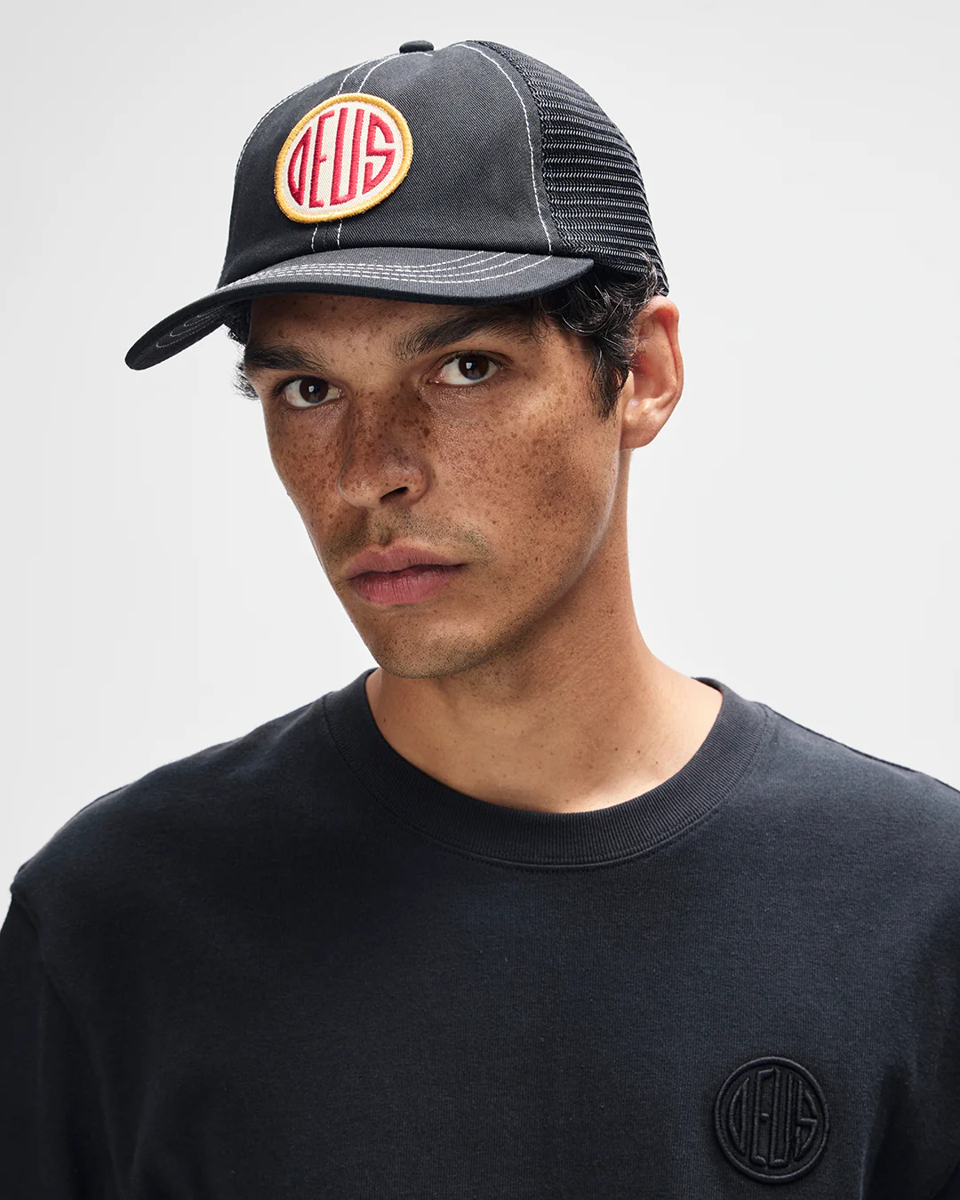 Pill Trucker - Black