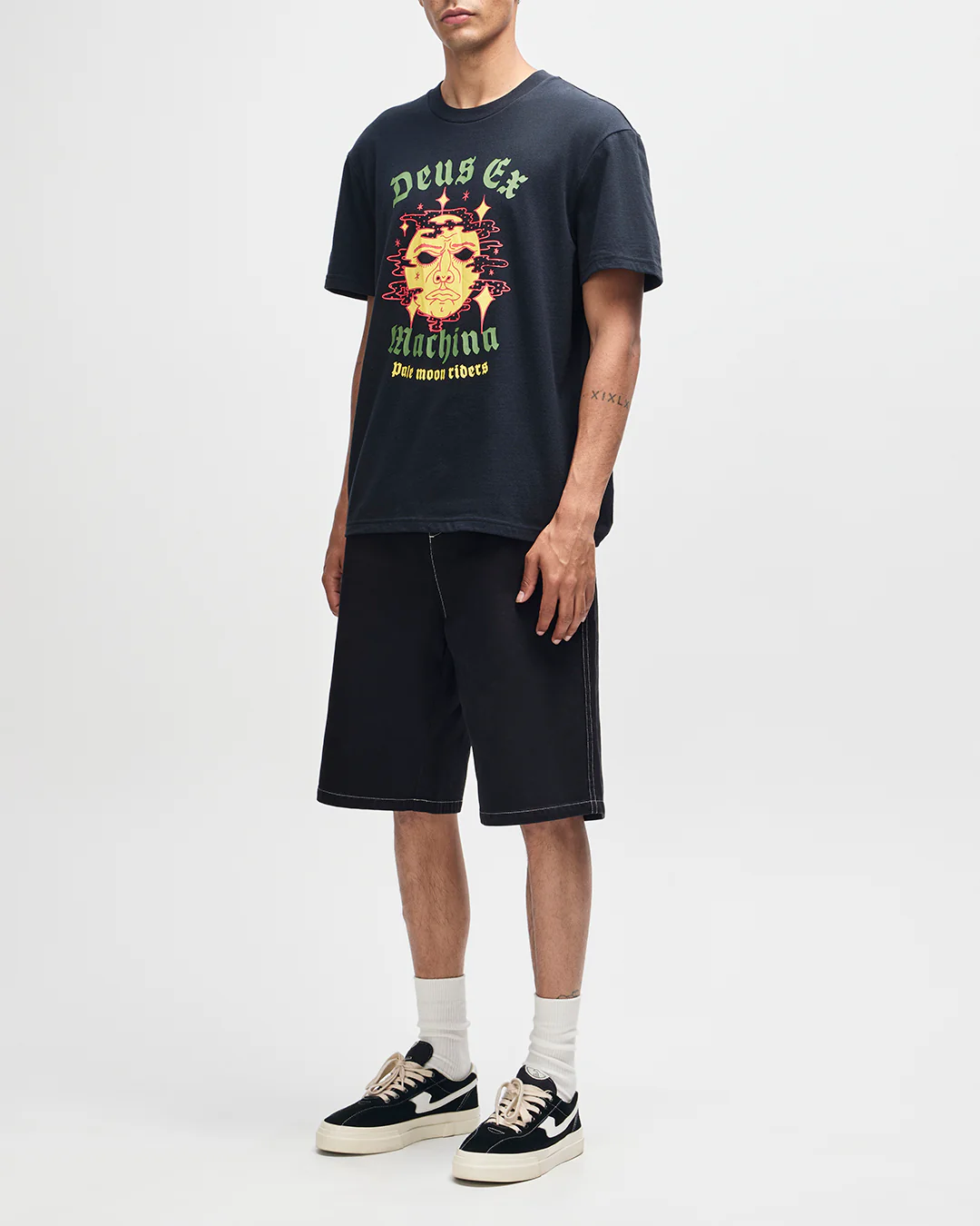 Solaris Tee - Black - Image 9