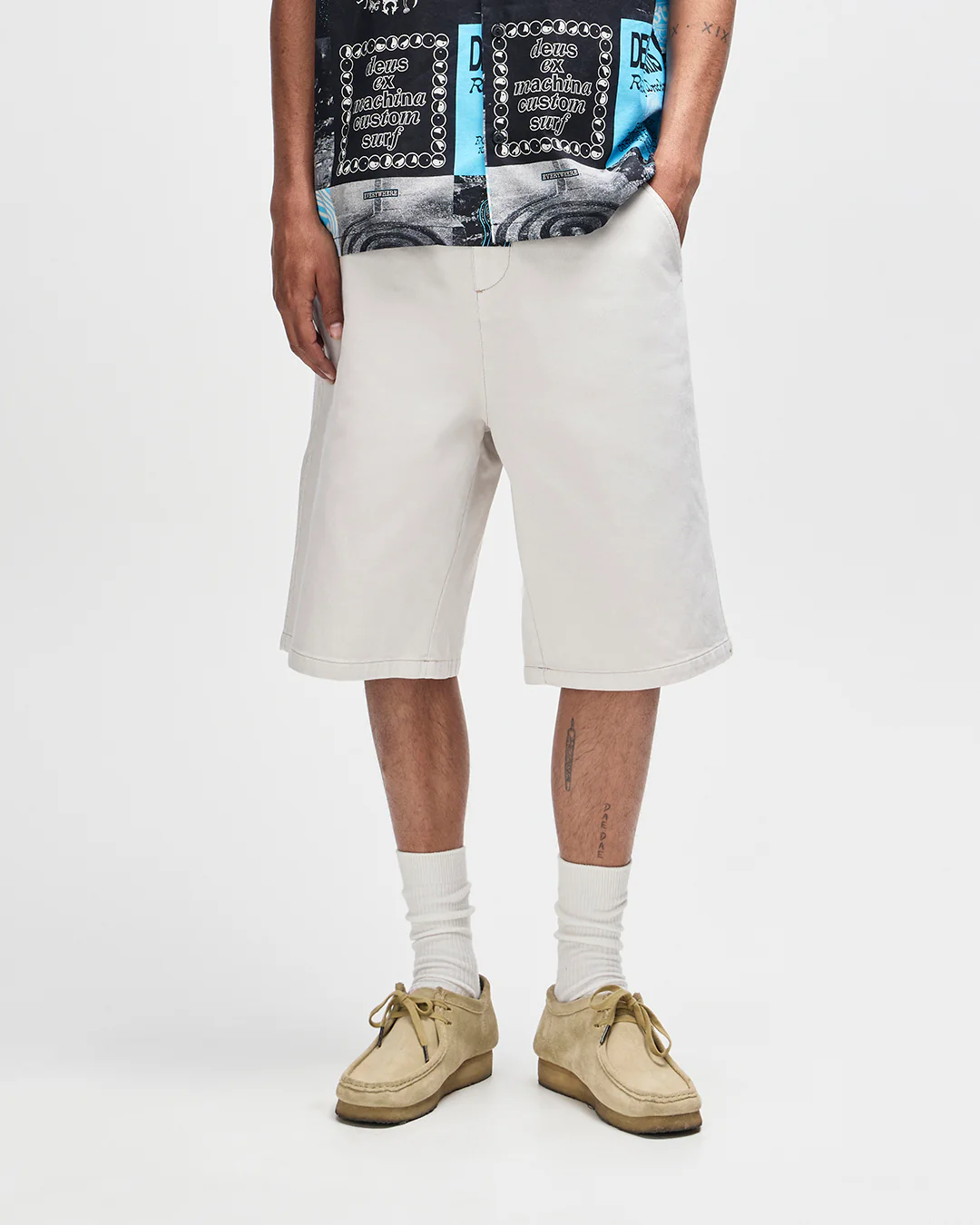 Stringer Walk Short - Dirty White