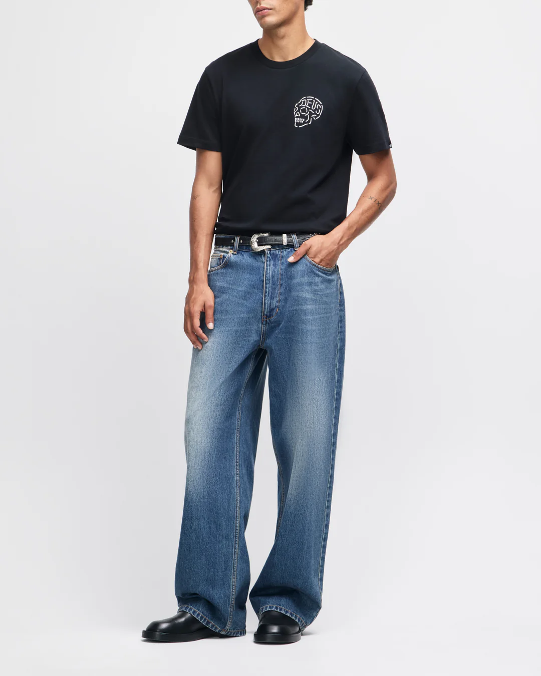 Venice Skull Tee - Black - Image 5